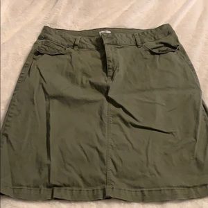 Market Spruce Olive green skirt